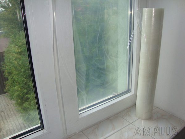 Folia do zabezpieczenia okien i szkła Clear Protect 50MB